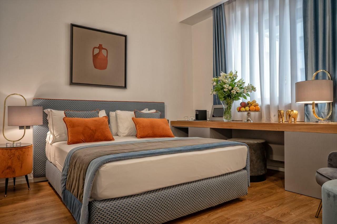 Lemummarellesuite Napels Buitenkant foto